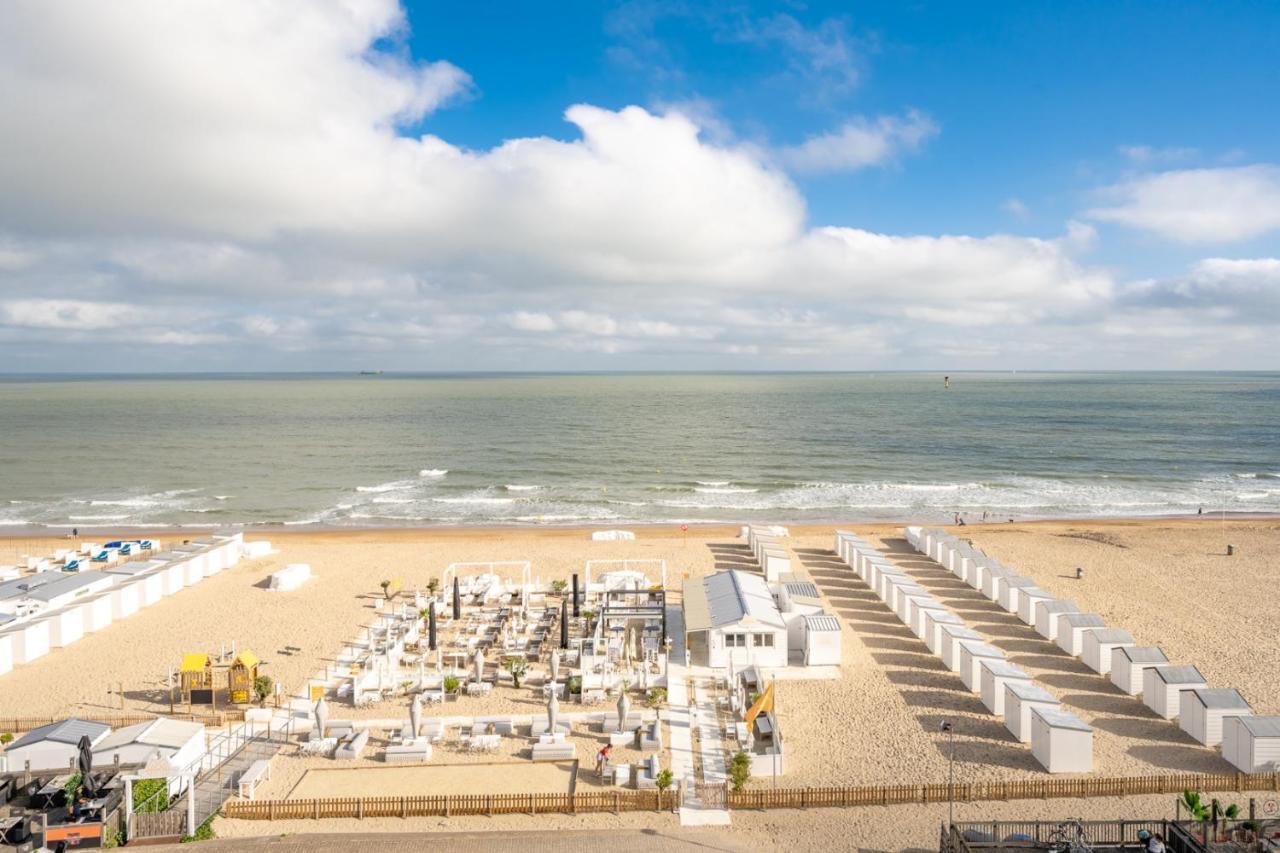 Luxueuze Suite Met Frontaal Zeezicht Knokke-Heist Buitenkant foto
